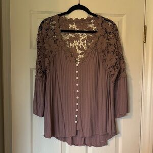 Purple Pleated 3/4 Sleeve Blouse with Lace
